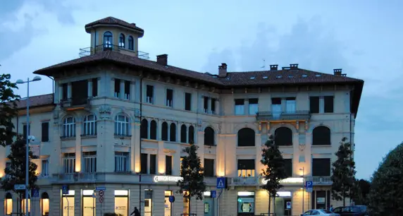 Gallery Factory Banca 360 FVG 