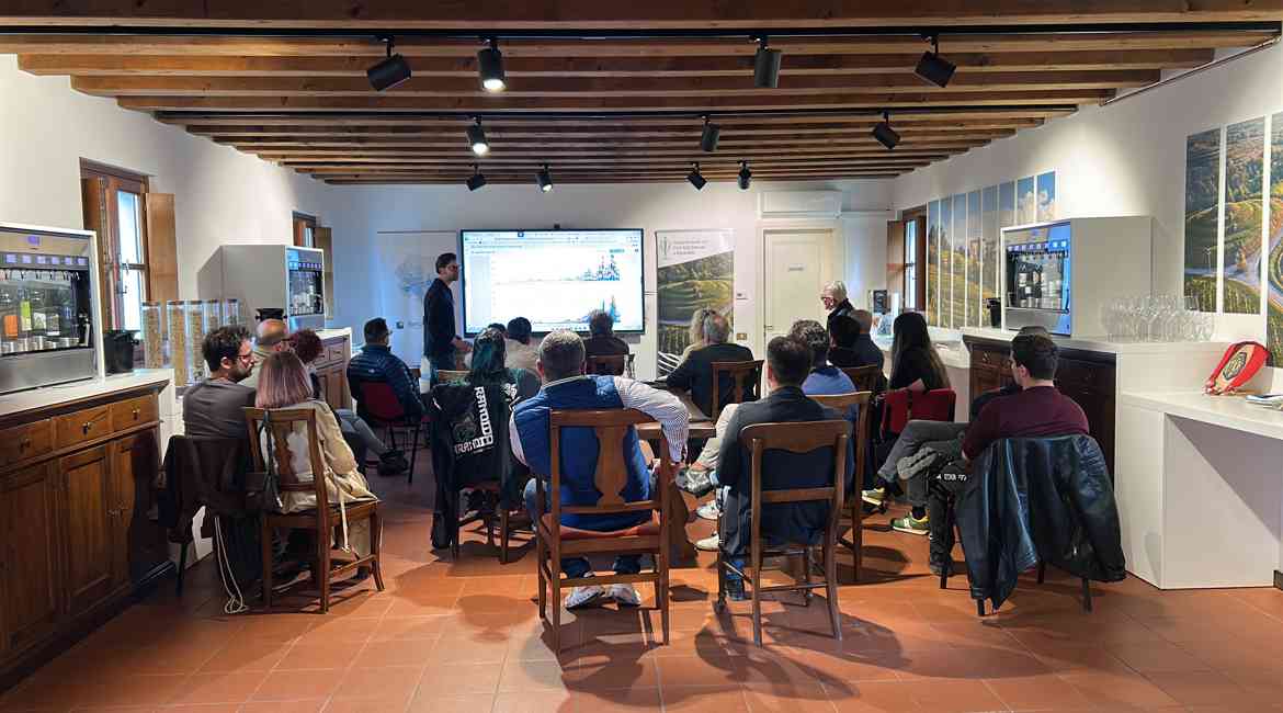 2D6C0F61 452B 498F 9CDF ED084BE15126